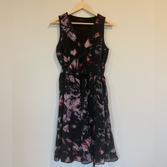 Theory Silk Blend Exploding Flower Print Fit and Flare Mini Dress Black Size 6 - Picture 2 of 9